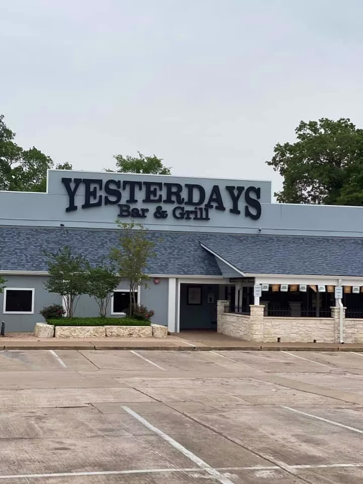 Yesterdays Bar & Grill storefront